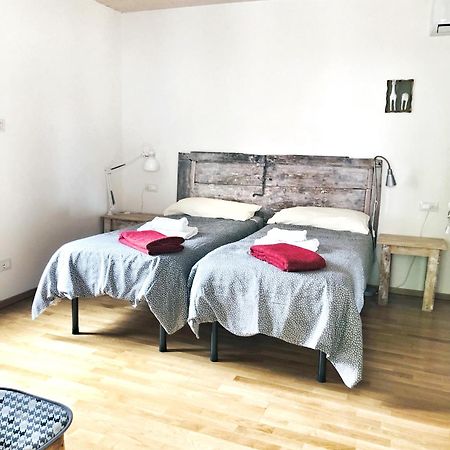 Casa Del Nespolo Bed & Breakfast Pilzone ภายนอก รูปภาพ