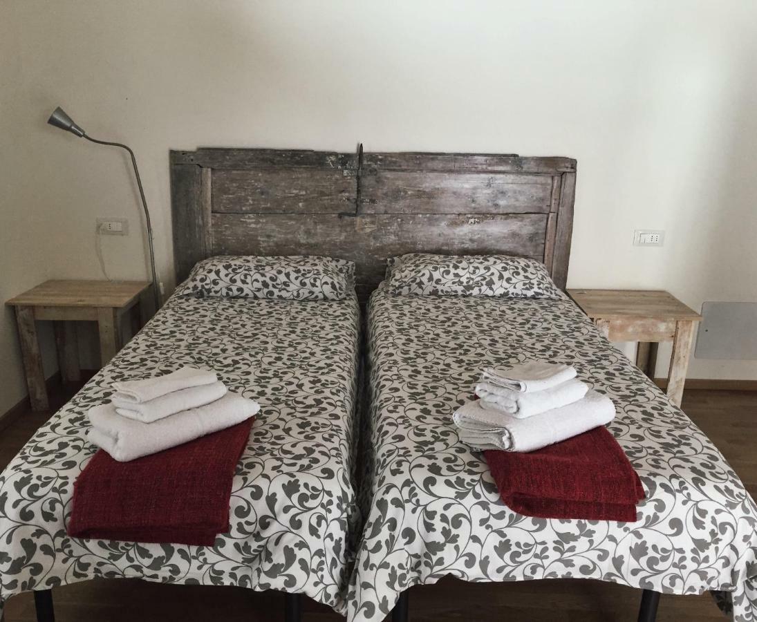 Casa Del Nespolo Bed & Breakfast Pilzone ภายนอก รูปภาพ